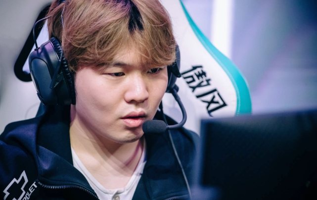 时缺席很可 时缺席很可