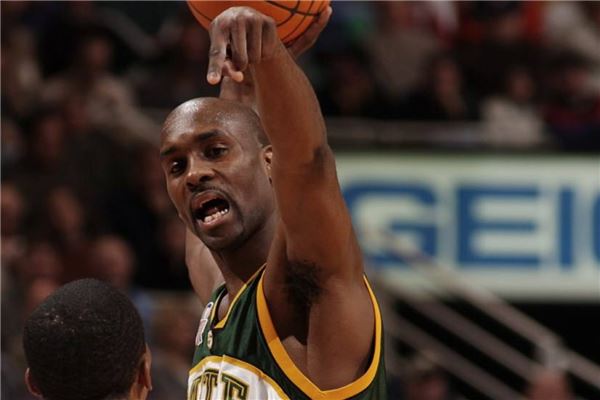 的灵动跑位 的灵动跑位