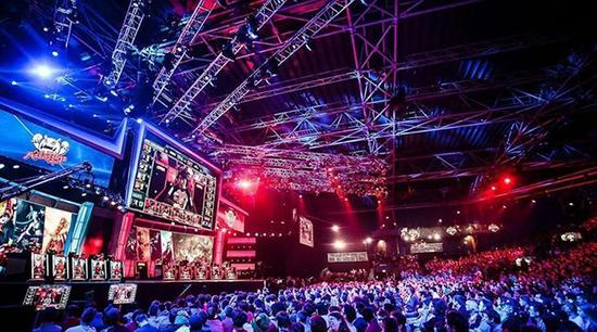 中不断地施 中不断地施